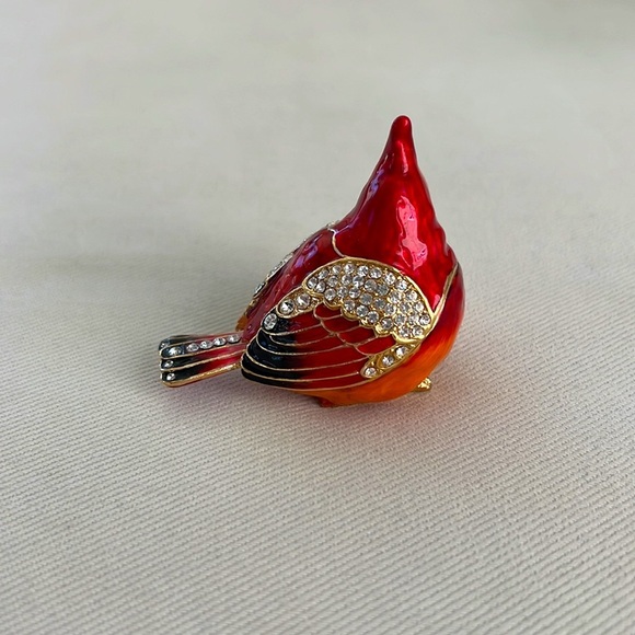 CARDINAL BIRD container covered with rhinestones and sporting a gold beak - Picture 3 of 9